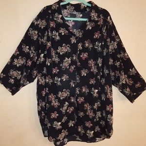 Brand New Plus Size Button Down Floral Top